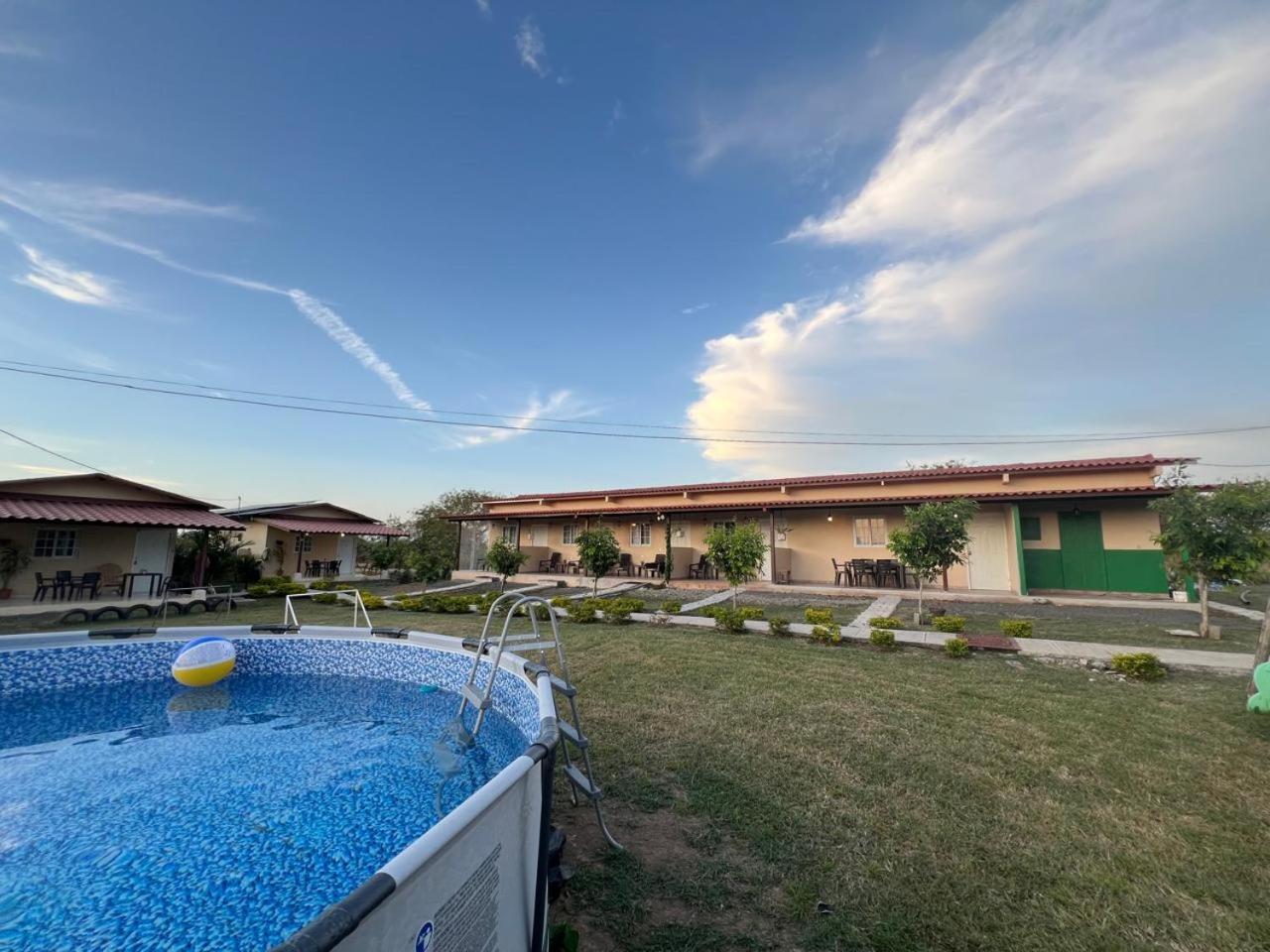 Hotel Villas Don Pablo Las Tablas Exteriör bild