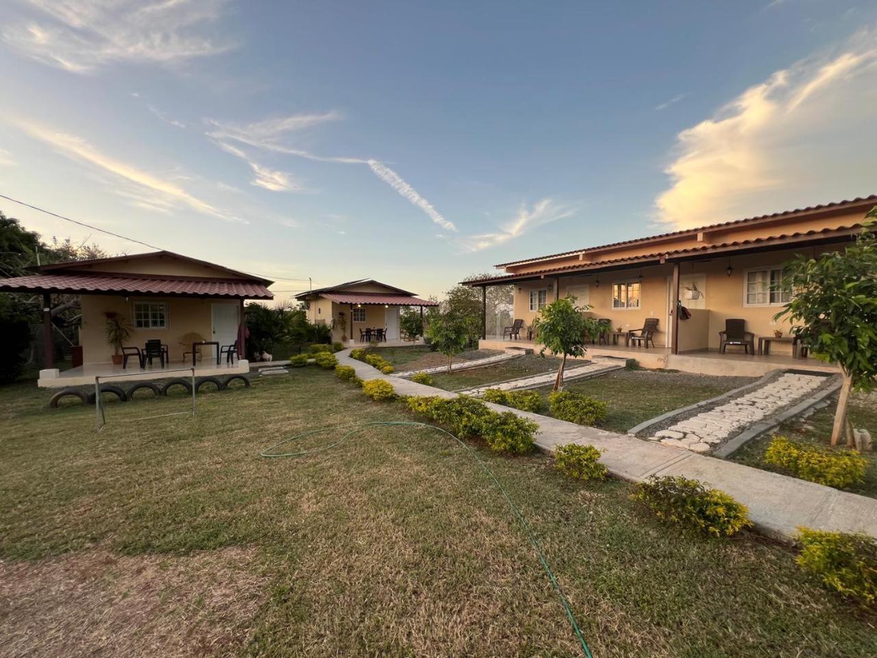 Hotel Villas Don Pablo Las Tablas Exteriör bild