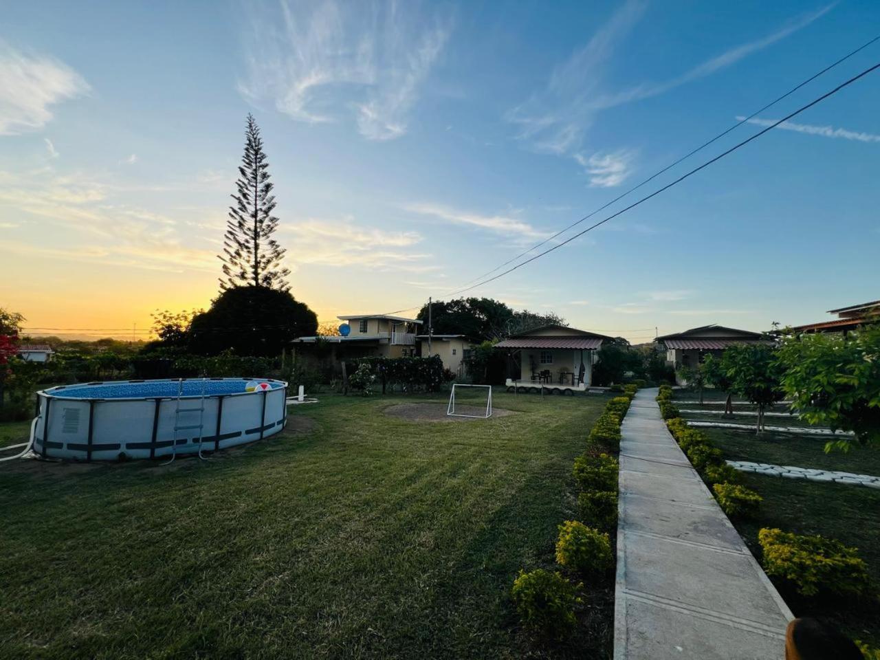 Hotel Villas Don Pablo Las Tablas Exteriör bild